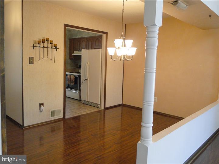 50 Dover Road Westampton, NJ 08060 - Photo 4 of 18 Dining Room