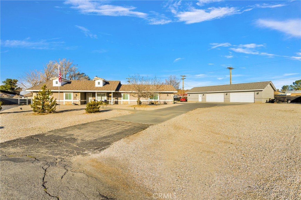 14341 Crow Road Apple Valley, CA 92307 - Photo 1 of 53