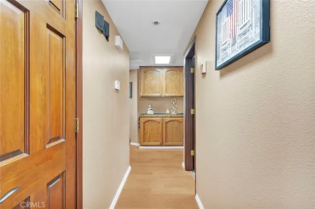 $575,000 | 14341 Crow Road, Apple Valley, CA 92307