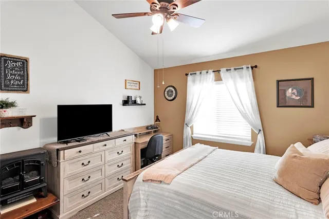 $575,000 | 14341 Crow Road, Apple Valley, CA 92307