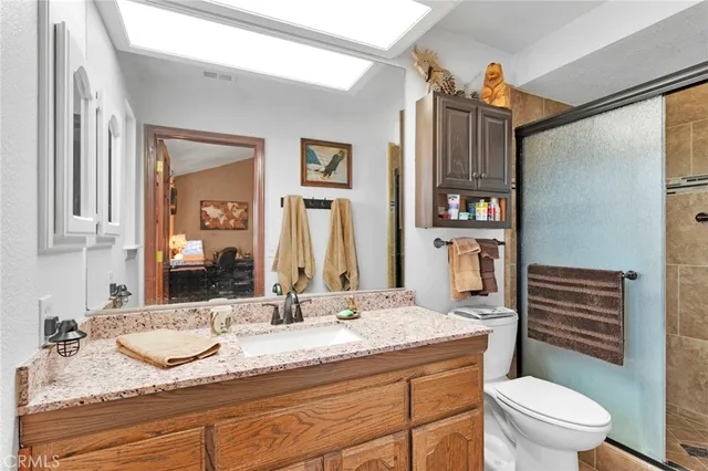 $575,000 | 14341 Crow Road, Apple Valley, CA 92307