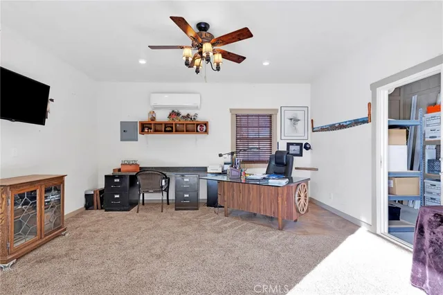 $575,000 | 14341 Crow Road, Apple Valley, CA 92307