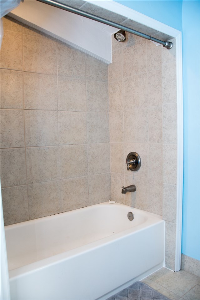 16 Heaaula Street, Unit 1 Haiku, HI 96708 - Photo 12 of 18 Gallery Image 12