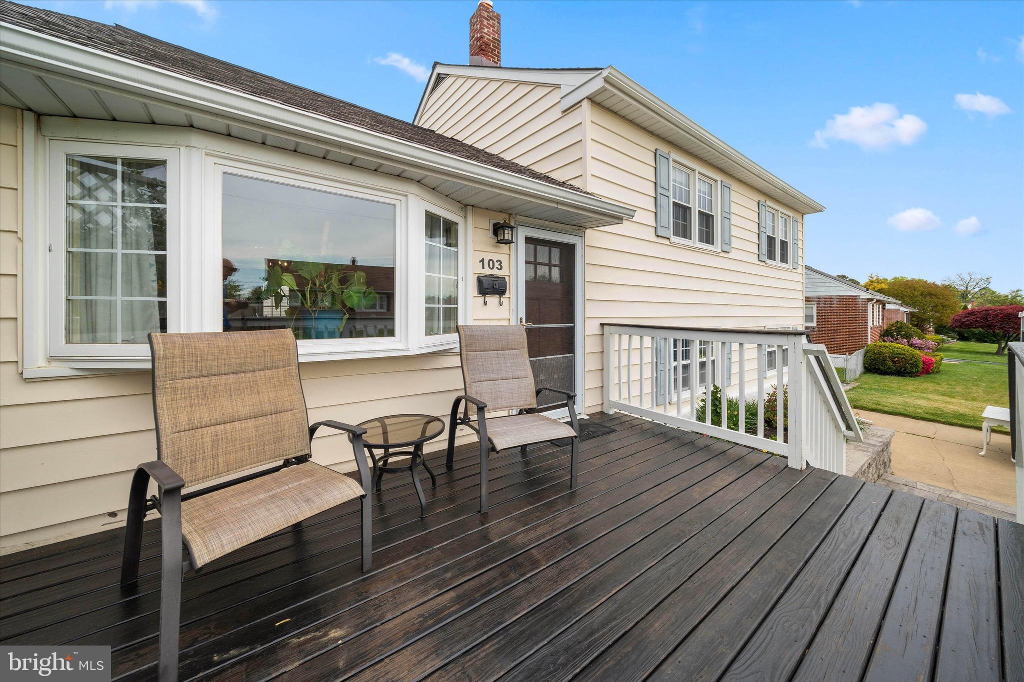 103 Bestfield Road Wilmington, DE 19804 - Photo 6 of 55 Front deck