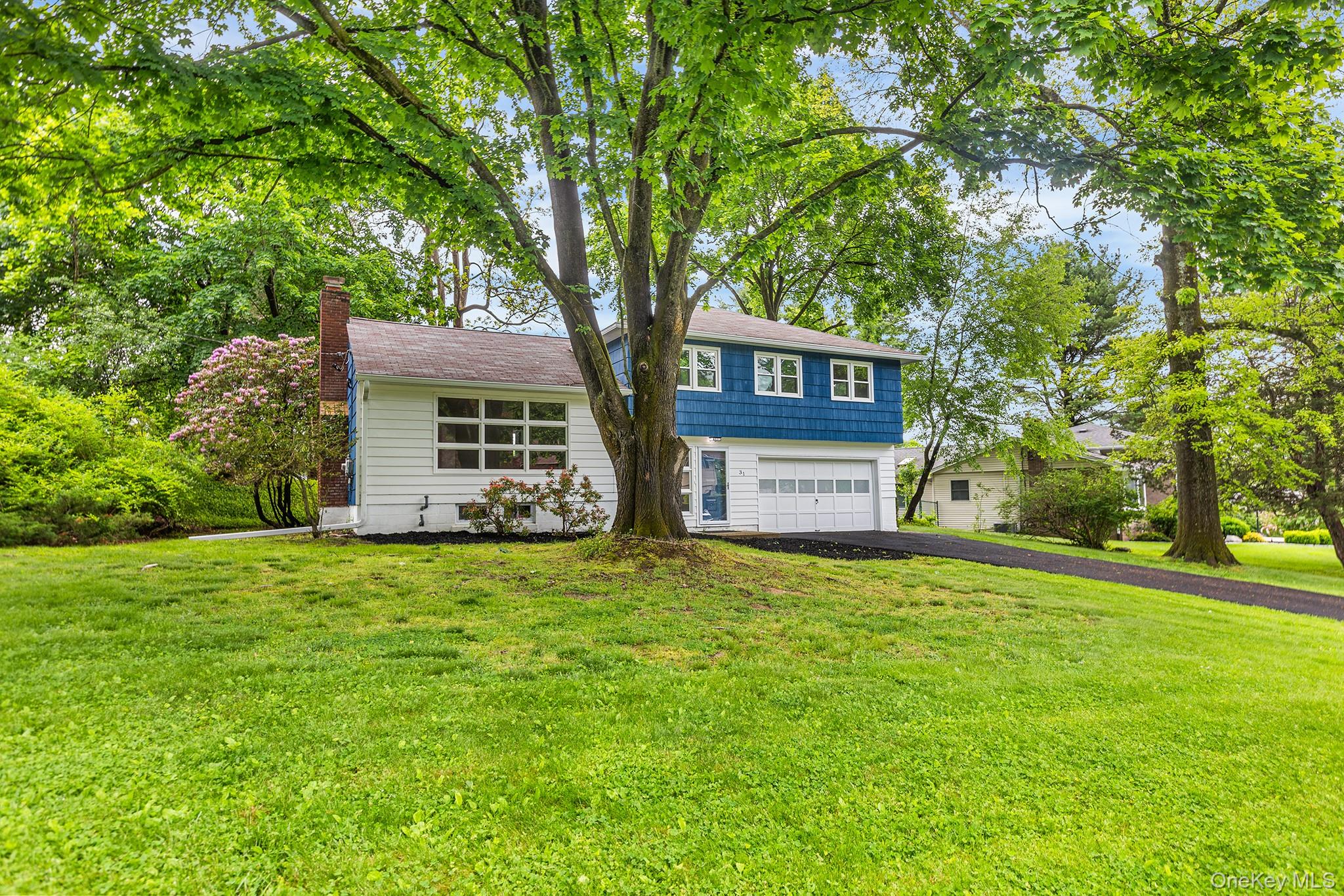 31 Old Farms Road Poughkeepsie, NY 12603 - Photo 2 of 31