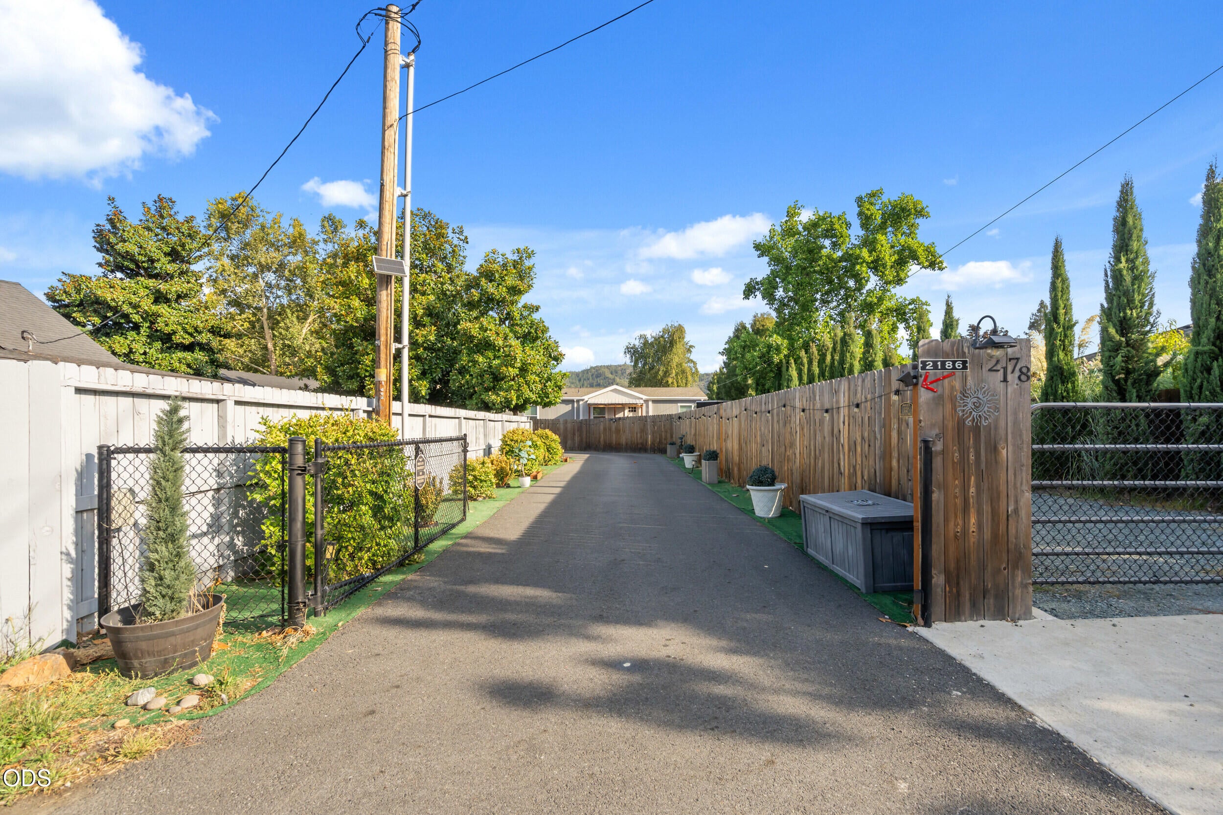 2186 Lower River Road Grants Pass, OR 97526 - Photo 24 of 27 Gallery Image 24