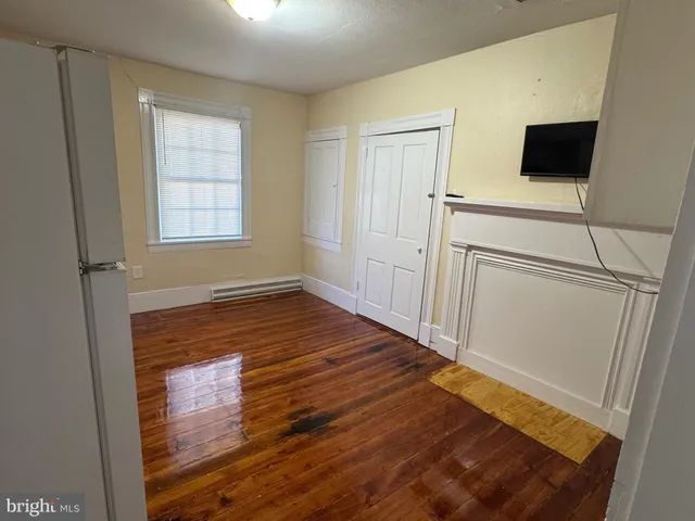 $1,900 | 201 Capon Street, Strasburg, VA 22657