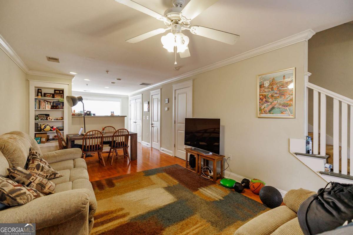 1035 South Barnett Shoals Road, Unit 526 Athens, GA 30605 - Photo 4 of 17