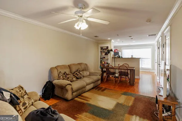 $248,000 | 1035 South Barnett Shoals Road, Unit 526, Athens, GA 30605
