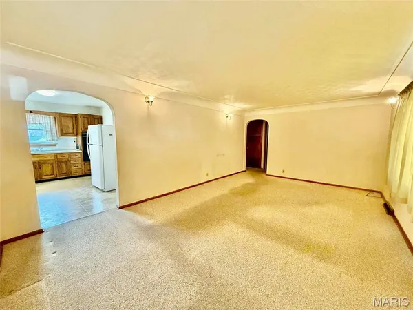 $100,000 | 367 Elble Avenue, Wood River, IL 62095