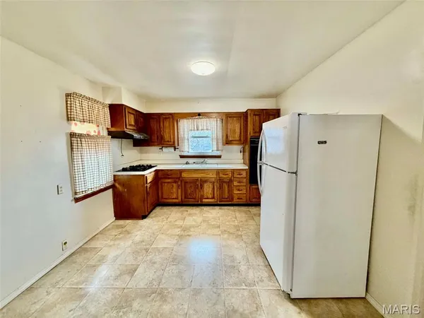 $100,000 | 367 Elble Avenue, Wood River, IL 62095