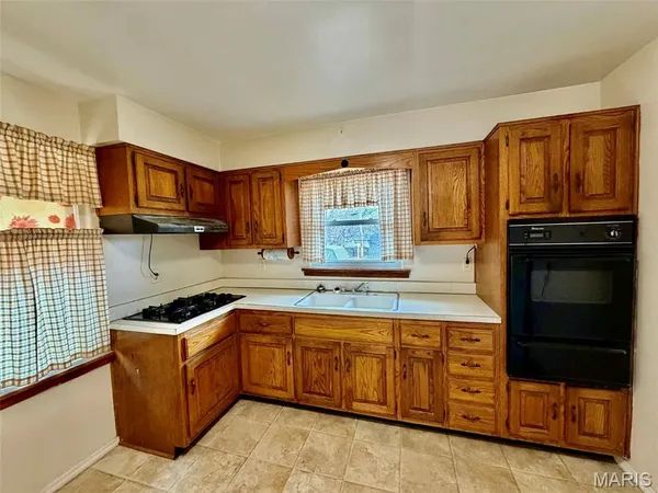 $100,000 | 367 Elble Avenue, Wood River, IL 62095