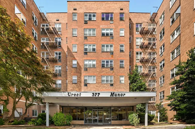 $199,000 | 377 North Broadway, Unit 602, Yonkers, NY 10701