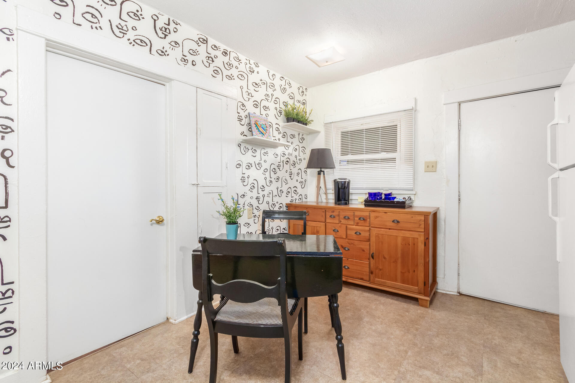 2111 North 24th Place Phoenix, AZ 85008 - Photo 18 of 32 Dining Area