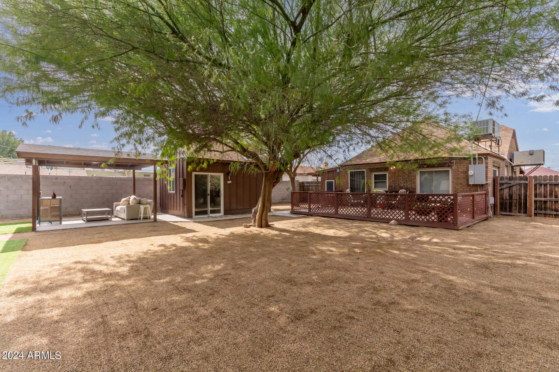 2111 North 24th Place Phoenix, AZ 85008 - Photo 31 of 32 Backyard