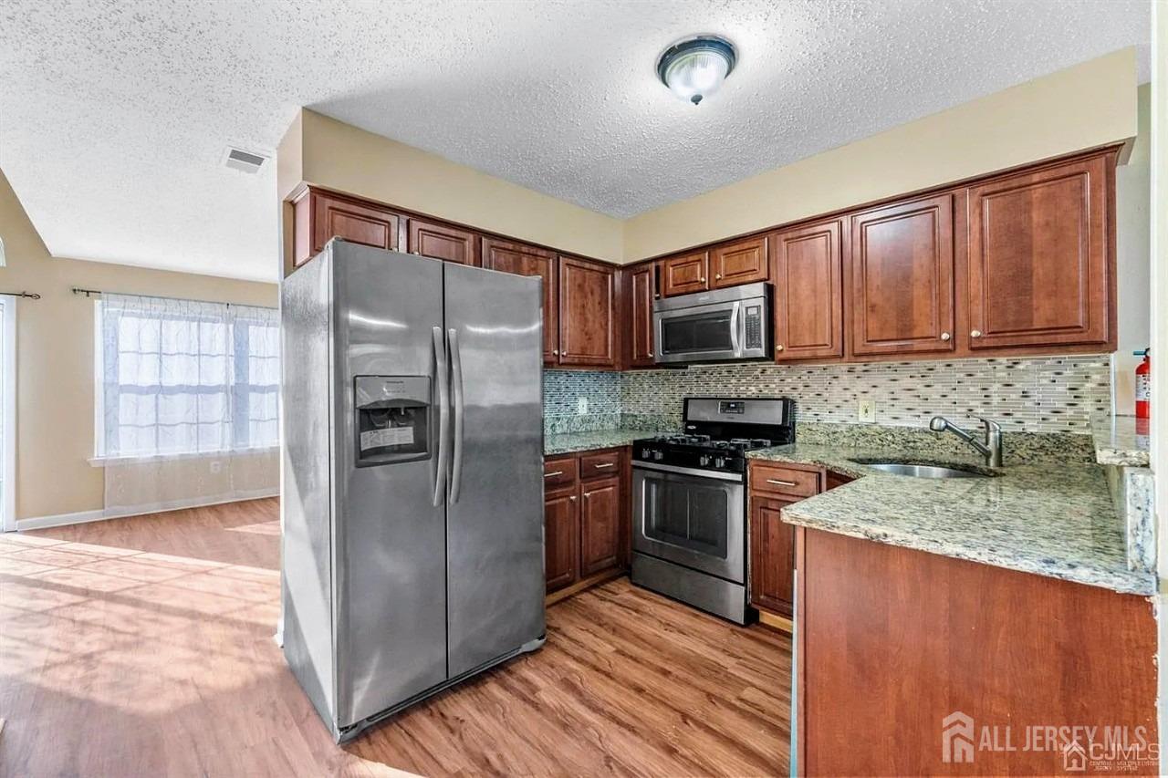374 Draco Road Piscataway, NJ 08854 - Photo 3 of 15