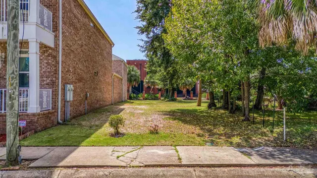 $165,000 | 400 West Intendencia Street, Pensacola, FL 32502