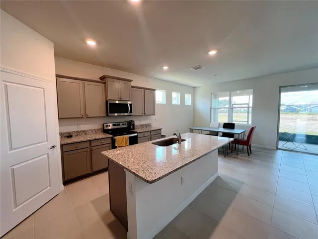 $2,475 | 7788 June Lane, Wildwood, FL 34785