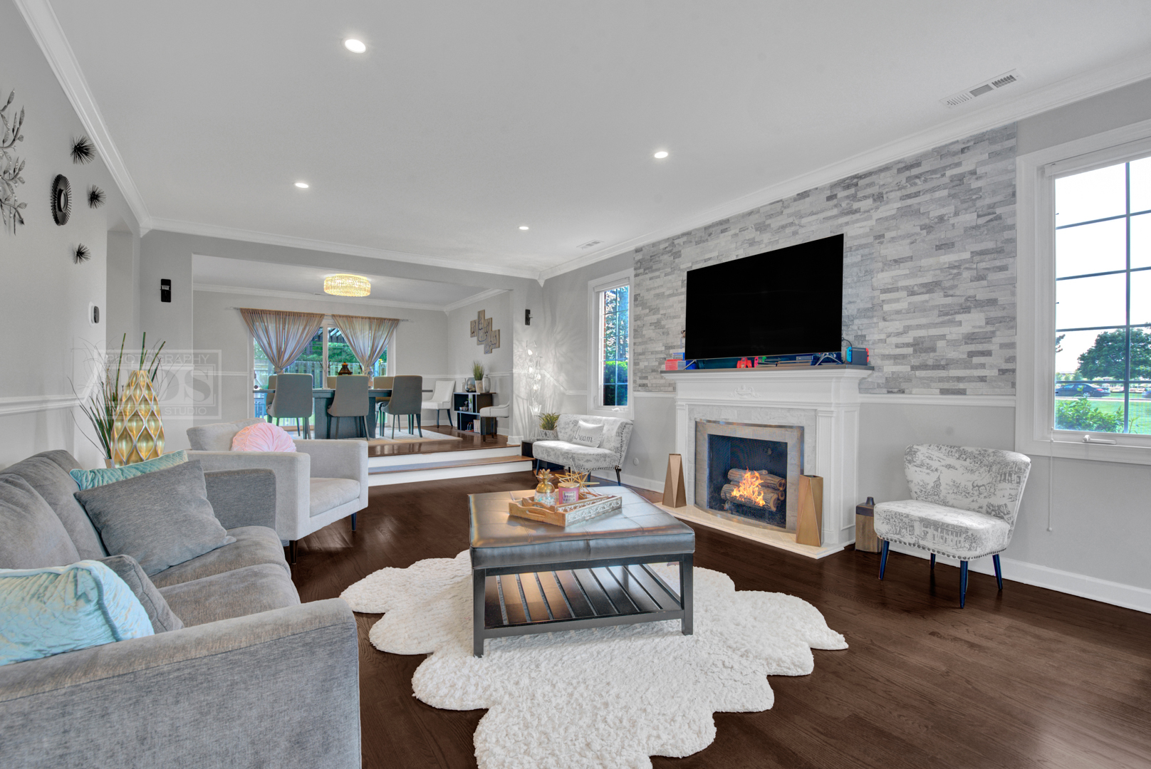 1 North Tower Road Oak Brook, IL 60523 - Photo 5 of 39 Gallery Image 5