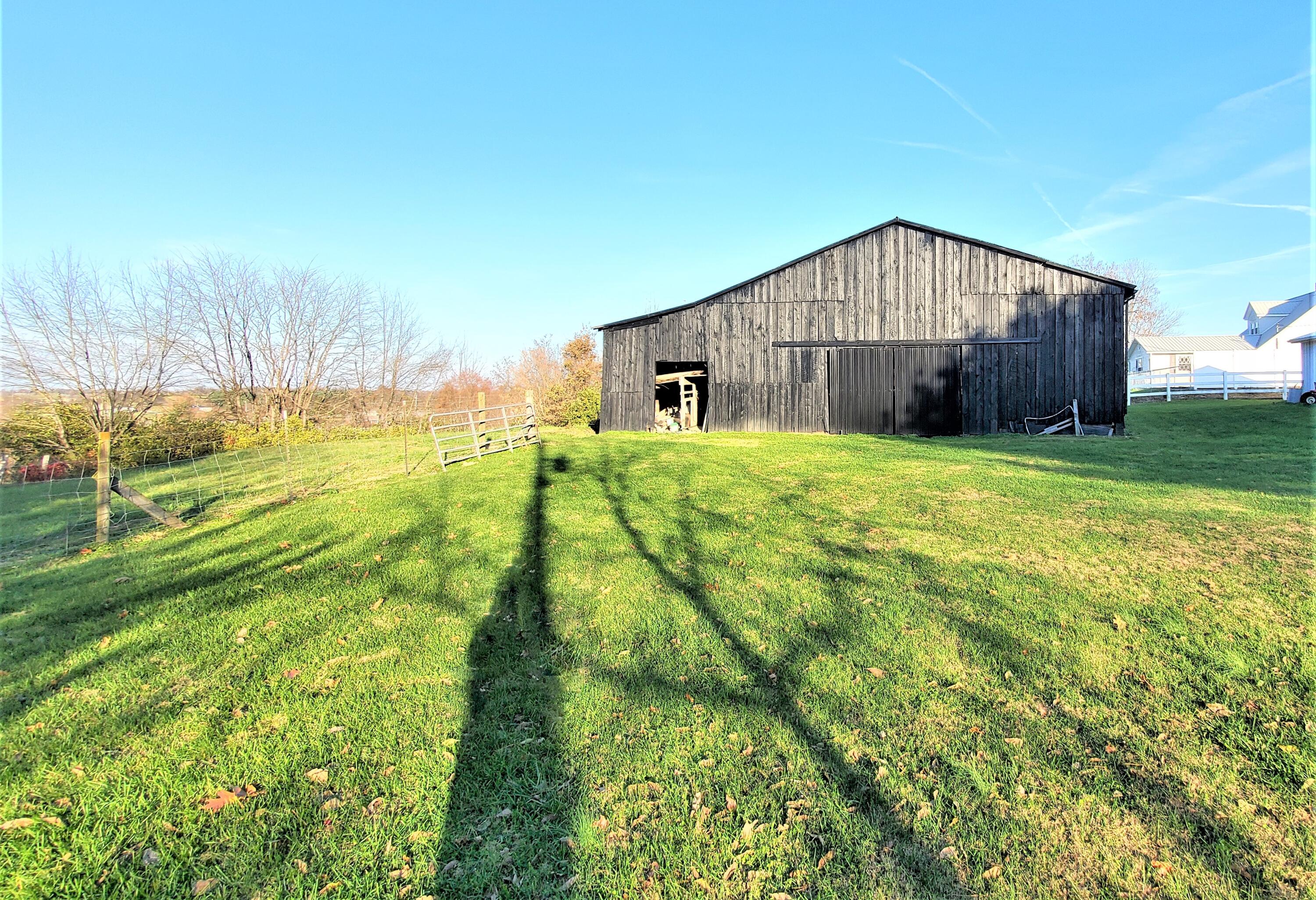 520 Menelaus Road Berea, KY 40403 - Photo 41 of 76 520 Menelaus 17''