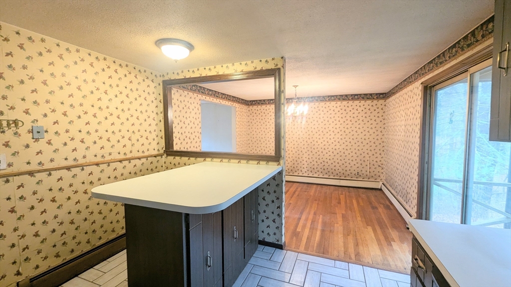 56 Spring Street Foxboro, MA 02035 - Photo 4 of 21 Gallery Image 4