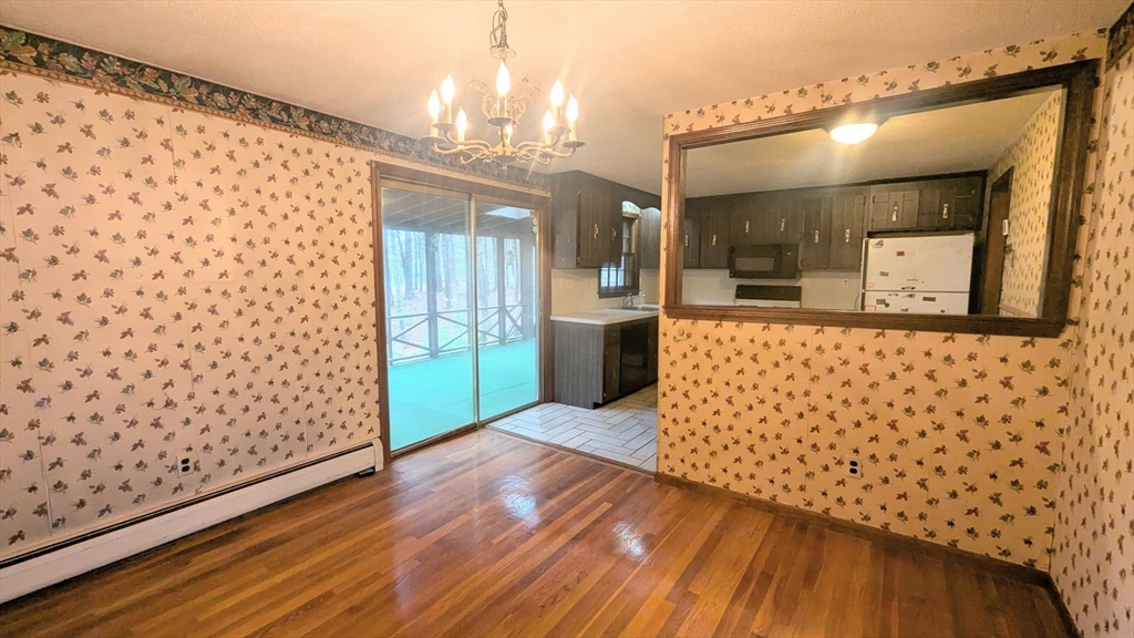 56 Spring Street Foxboro, MA 02035 - Photo 5 of 21 Gallery Image 5
