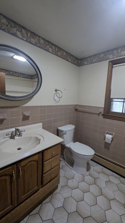 56 Spring Street Foxboro, MA 02035 - Photo 8 of 21 Gallery Image 8