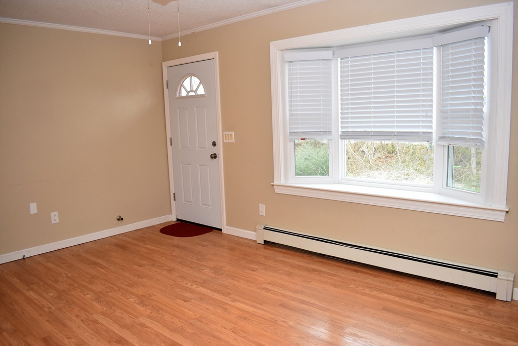391 Asher's Path East Mashpee, MA 02649 - Photo 9 of 24 Gallery Image 9