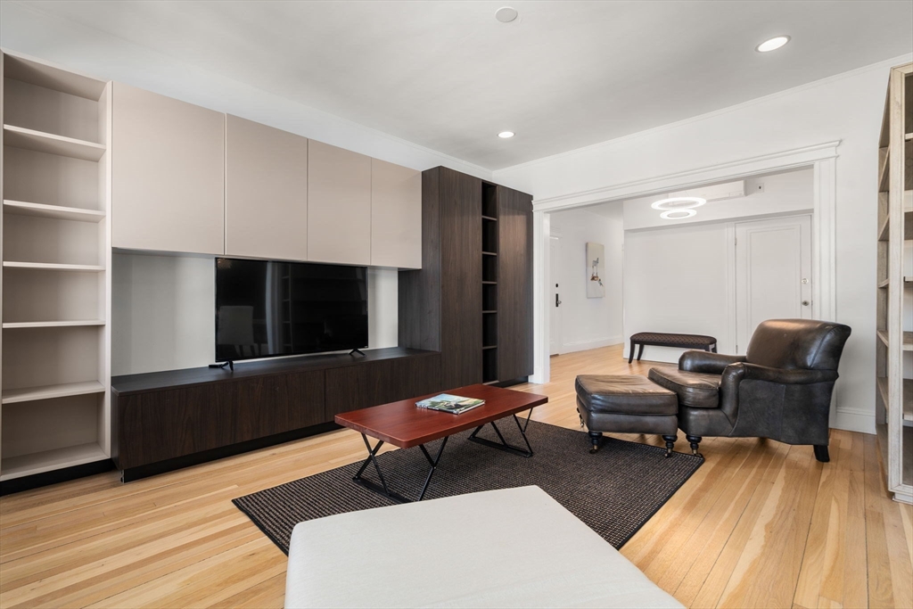 26 John Street, Unit 3 Brookline, MA 02446 - Photo 3 of 42