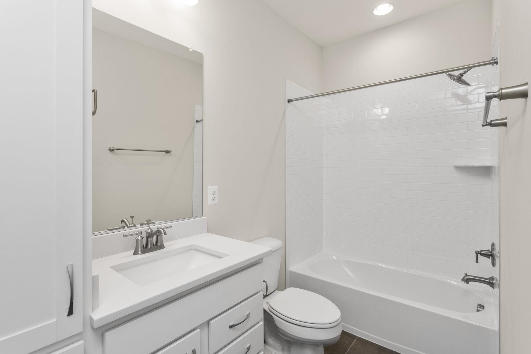2766 Rutlege Road, Unit 191 Harrisonburg, VA 22801 - Photo 22 of 29 a bathroom with a sink toilet and shower