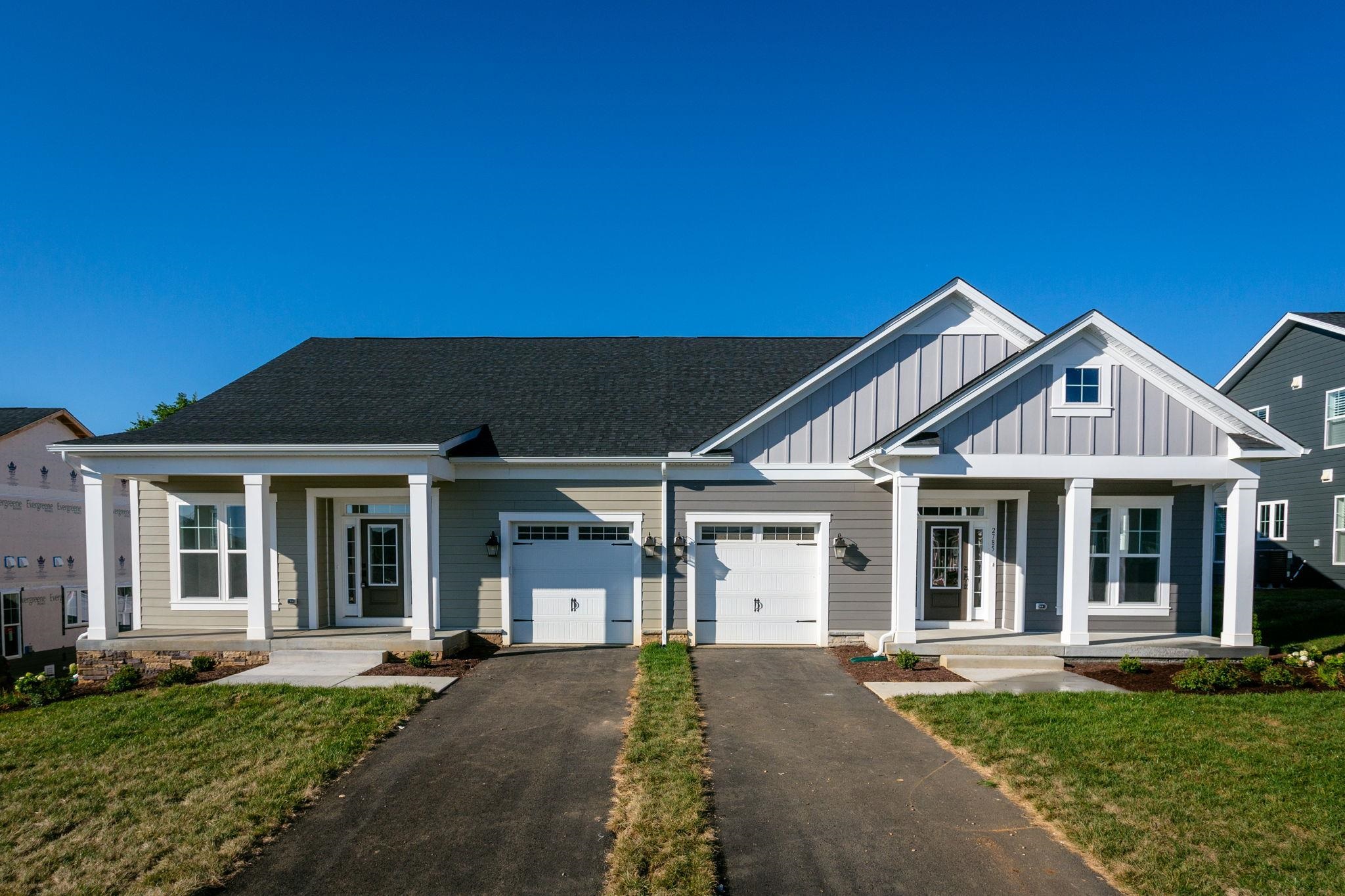 2766 Rutlege Road, Unit 191 Harrisonburg, VA 22801 - Photo 4 of 33 front view of a house with a yard