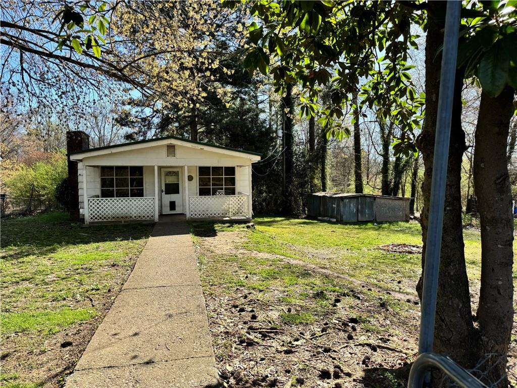 1051 Cavender Road Southeast Dalton, GA 30721 - Photo 3 of 16