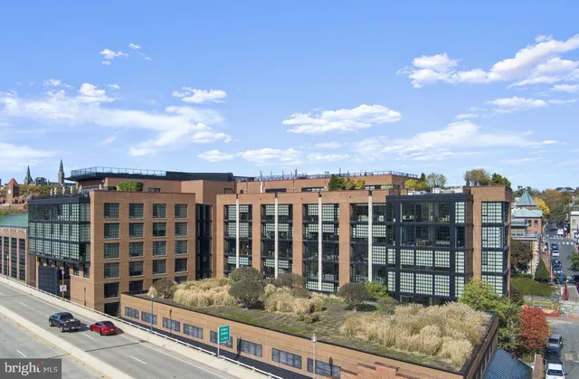 $1,850,000 | 3303 Water Street Northwest, Unit 4L, Washington, DC 20007