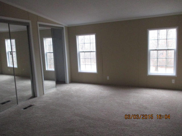 588 Reeves Road Trenton, GA 30752 - Photo 7 of 13 bedroom 1
