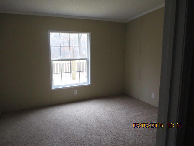 588 Reeves Road Trenton, GA 30752 - Photo 8 of 13 bedroom 2
