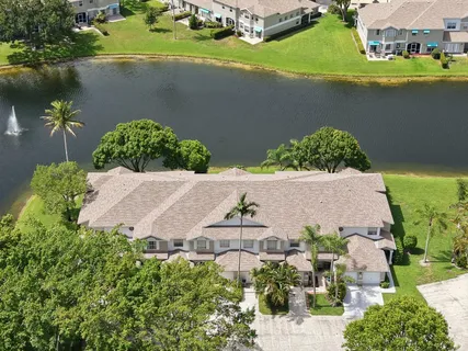 $579,900 | 9172 Boca Gardens Parkway, Unit B, Boca Raton, FL 33496