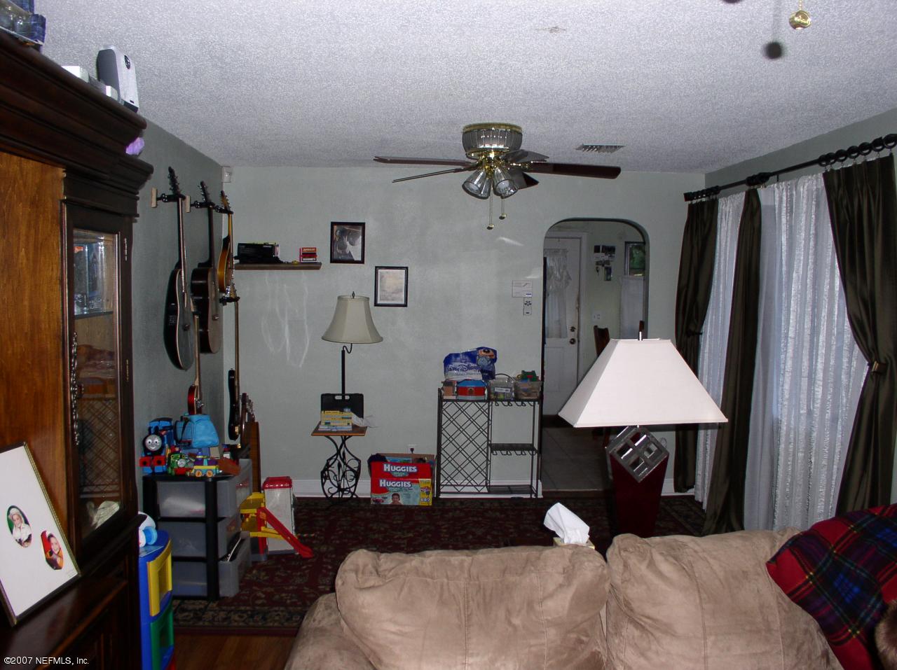 4531 Cambridge Road Jacksonville, FL 32210 - Photo 4 of 8 Living Room #2