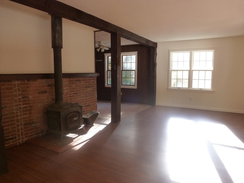 10 Cider Mill Road North Brookfield, MA 01535 - Photo 3 of 20 Gallery Image 3