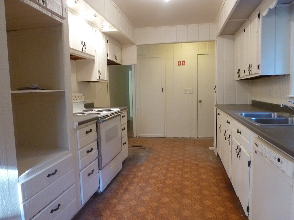 10 Cider Mill Road North Brookfield, MA 01535 - Photo 7 of 20 Gallery Image 7