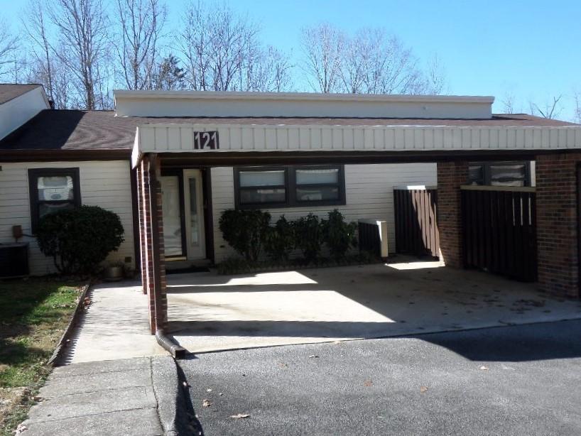 121 Brandeis Lane Oak Ridge, TN 37830 - Photo 1 of 24 121 Brandeis Lane