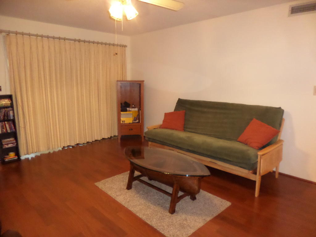 121 Brandeis Lane Oak Ridge, TN 37830 - Photo 4 of 24 Living Room