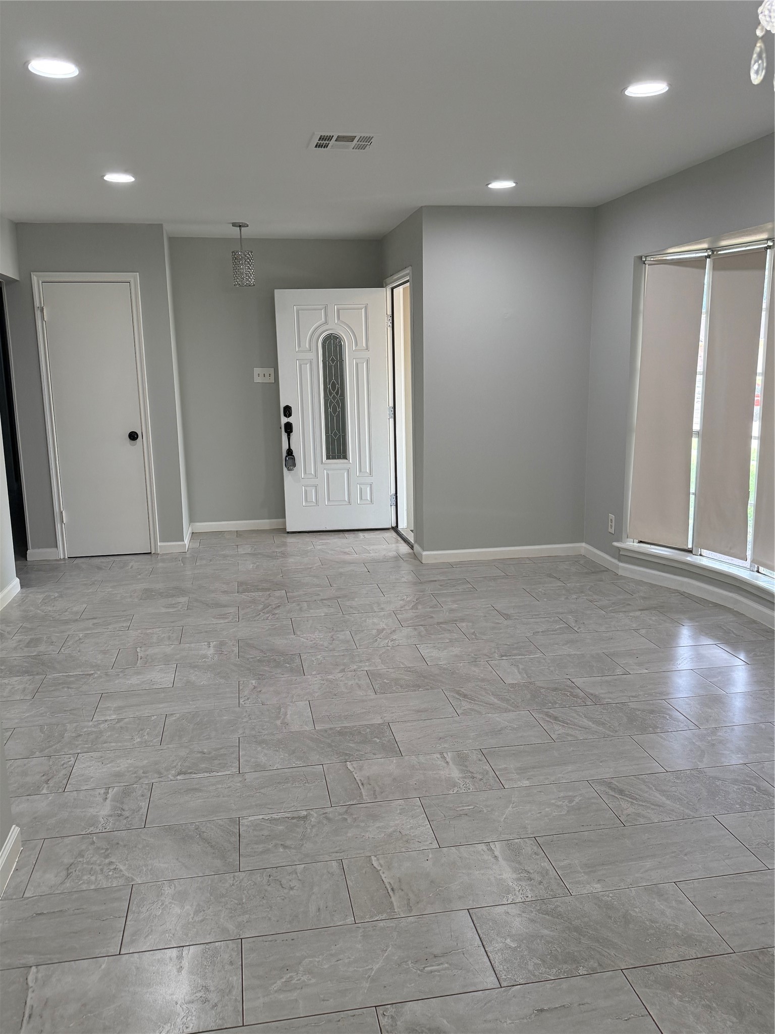 9002 Roos Road Houston, TX 77036 - Photo 7 of 29