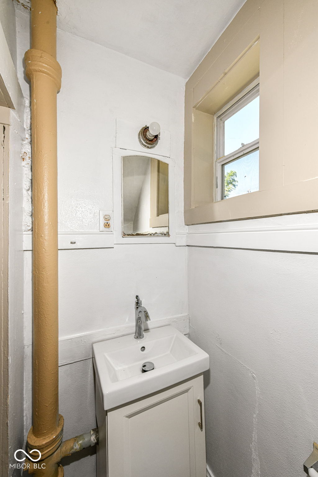 816 Chestnut Street Anderson, IN 46012 - Photo 17 of 24