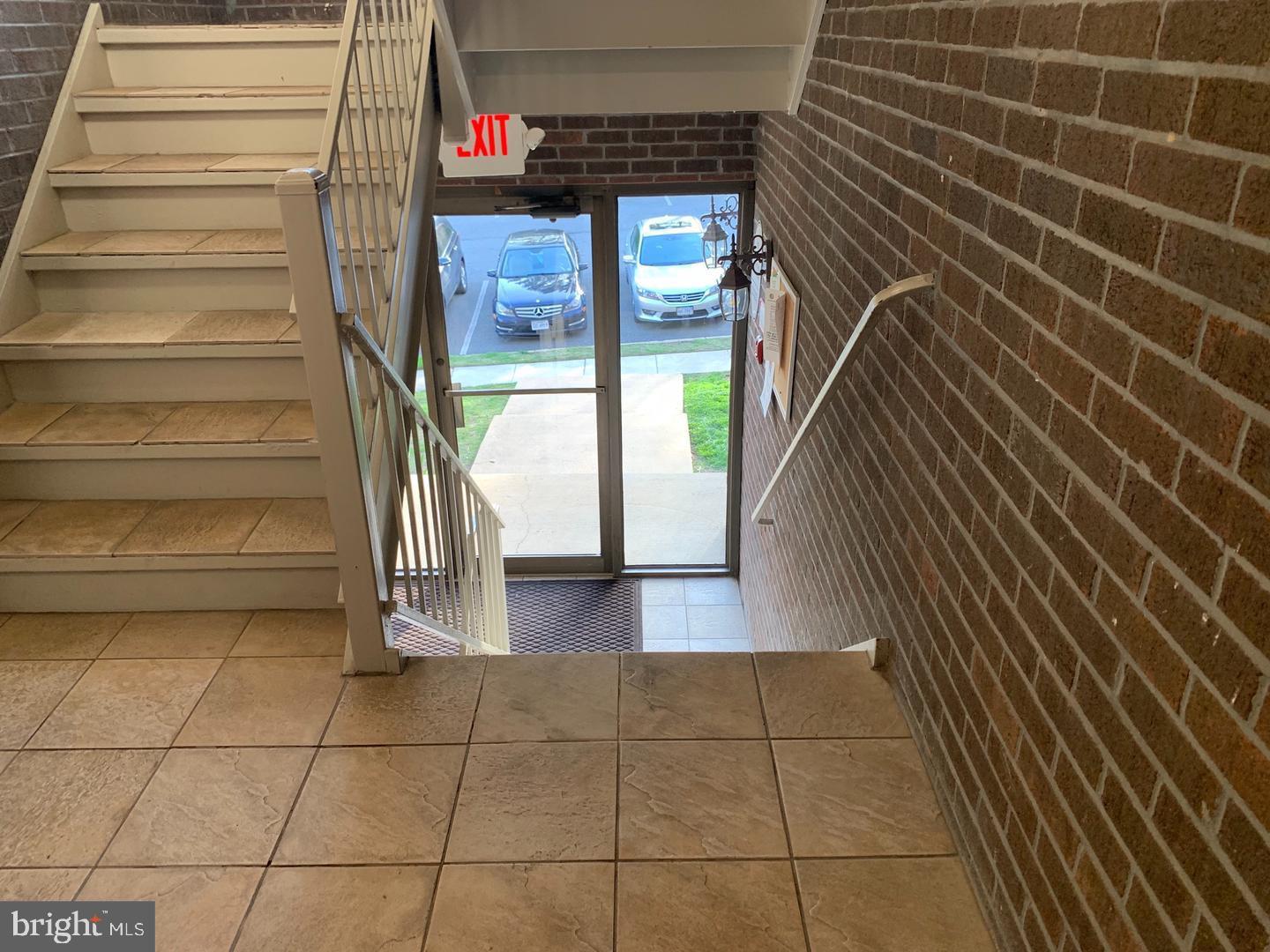 6270 Edsall Road, Unit 301 Alexandria, VA 22312 - Photo 14 of 14