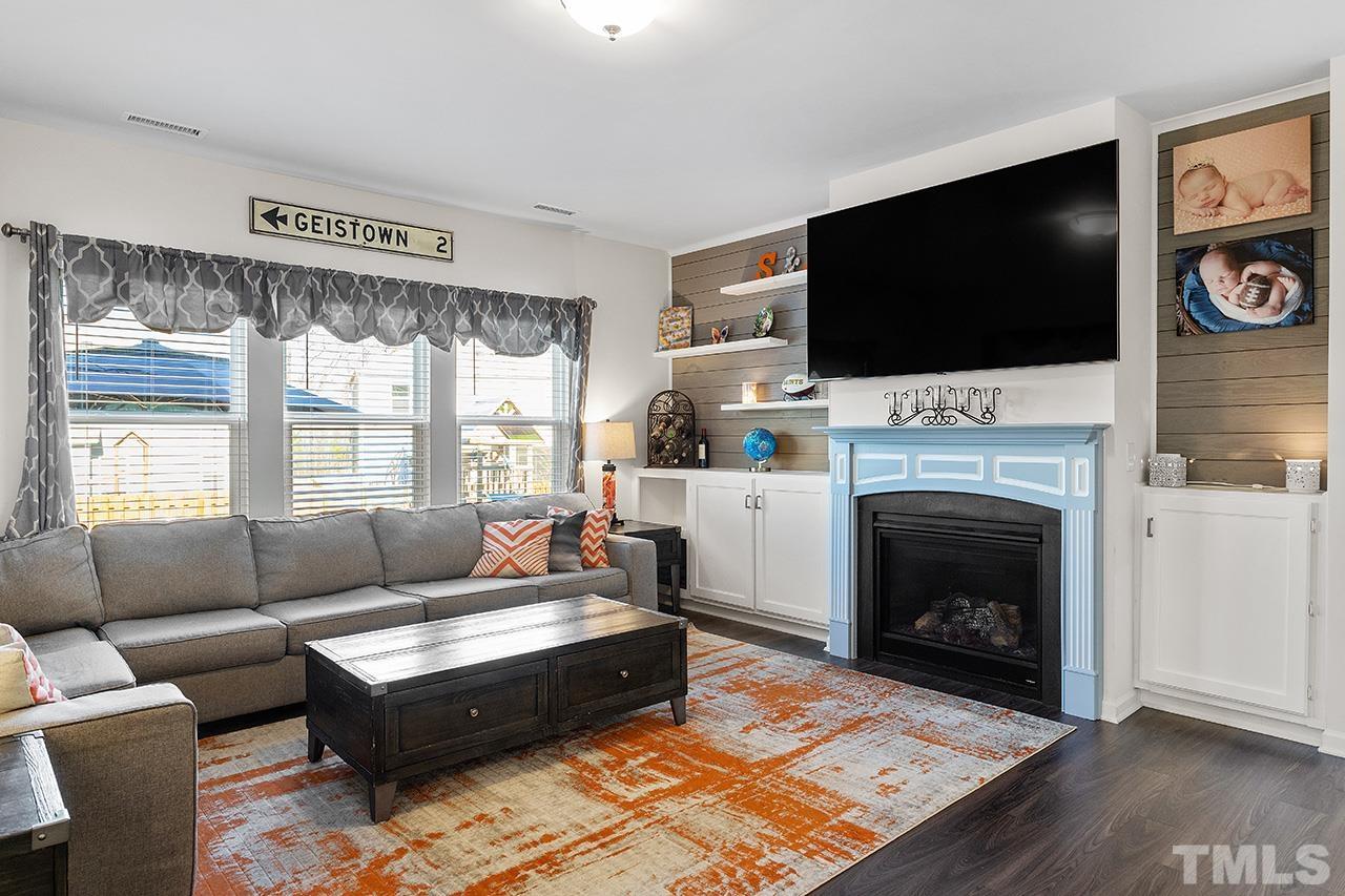 3414 Barn Road Apex, NC 27502 - Photo 10 of 39 Gallery Image 10