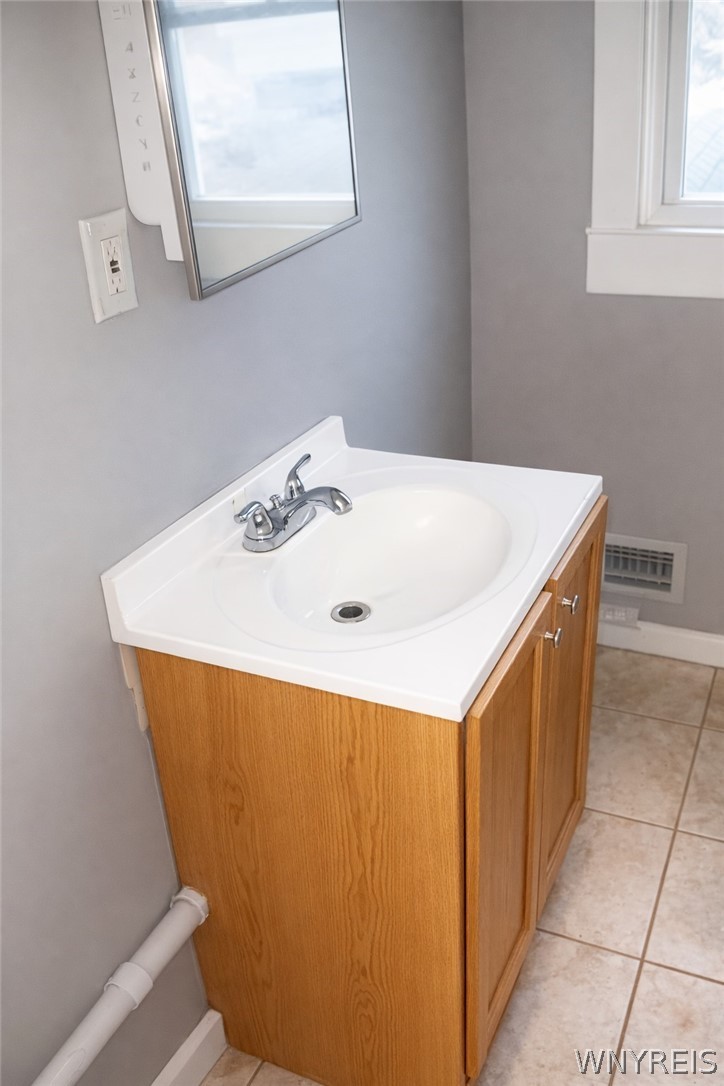 782 Smith Street Buffalo, NY 14206 - Photo 12 of 17