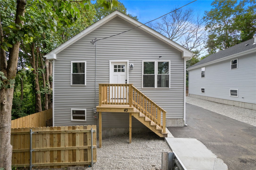 43 Derry Street Providence, RI 02908 - Photo 1 of 18