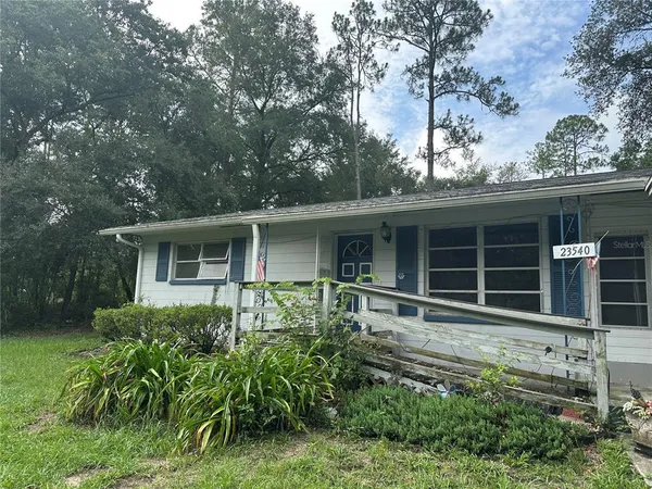 $1,350 | 23540 Southwest Marine Boulevard, Dunnellon, FL 34431