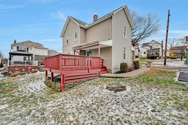 $195,000 | 1941 Electric Street, Unit REAR, Dunmore, PA 18512