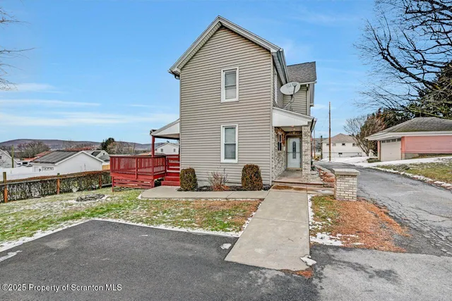 $195,000 | 1941 Electric Street, Unit REAR, Dunmore, PA 18512